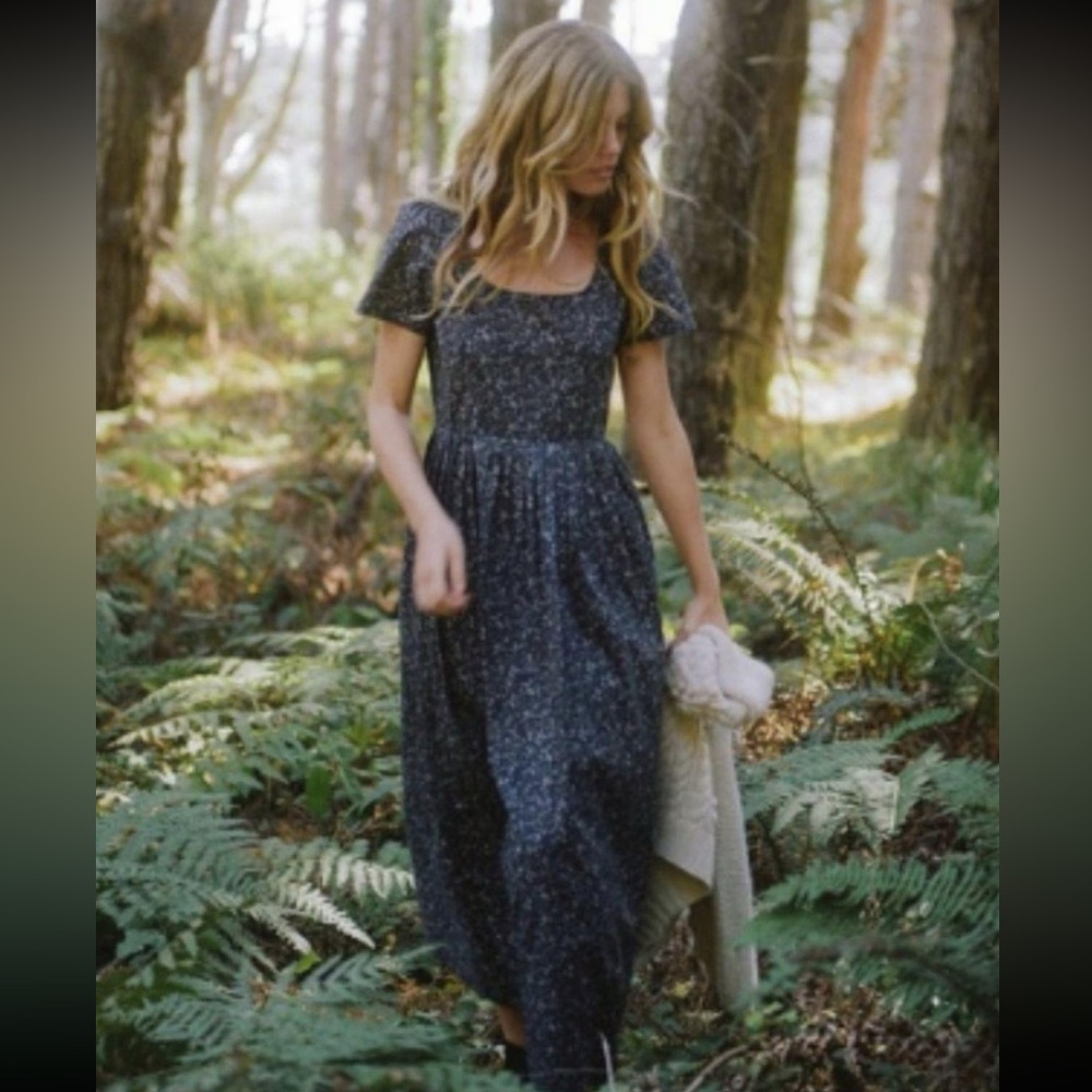 Christy Dawn Medium Petite Floral Blue Maxi Dress